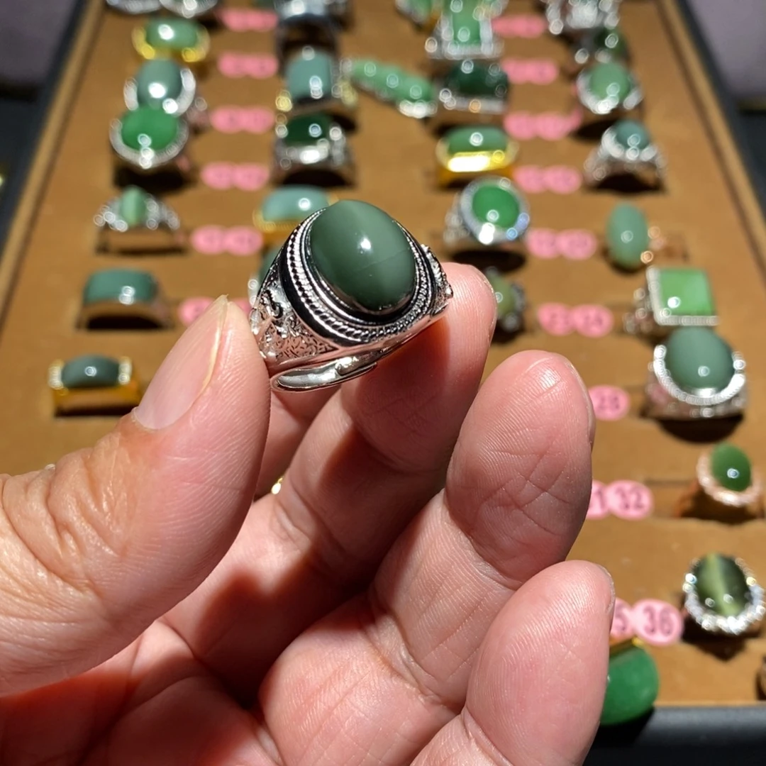 和田玉未镶嵌戒指