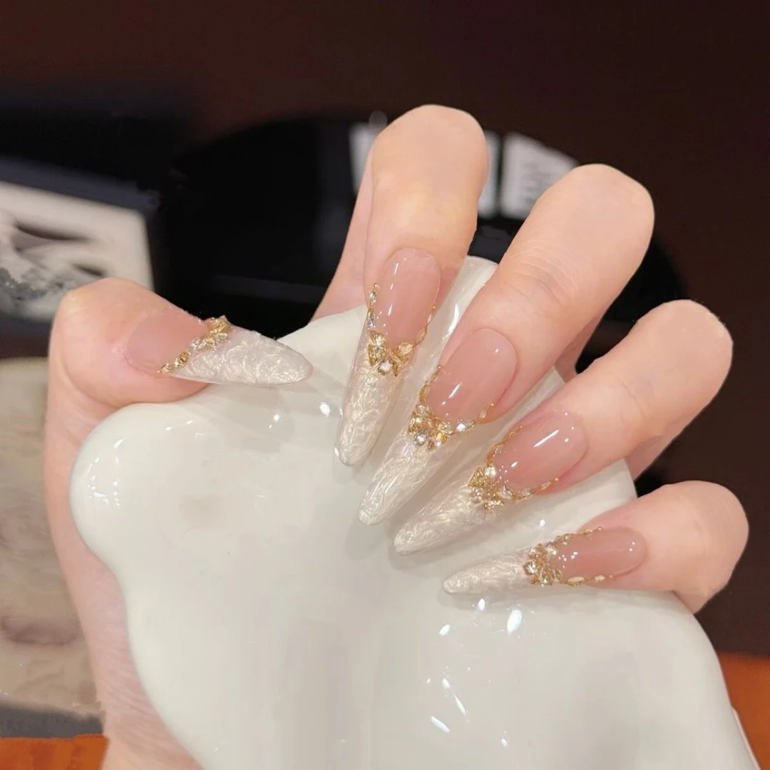 纯手工美甲穿戴甲贝母螺纹锆石腮红显白指甲贴可拆卸