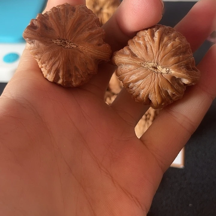 吊坠文玩核桃(闪购商品）把玩文玩核桃铁锤妹妹