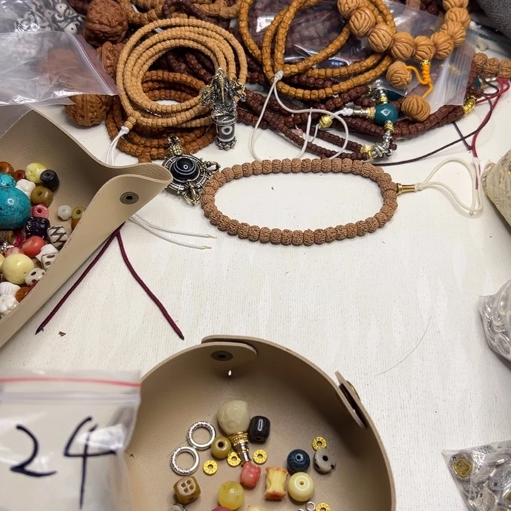 吊坠柏香籽/百香籽p24