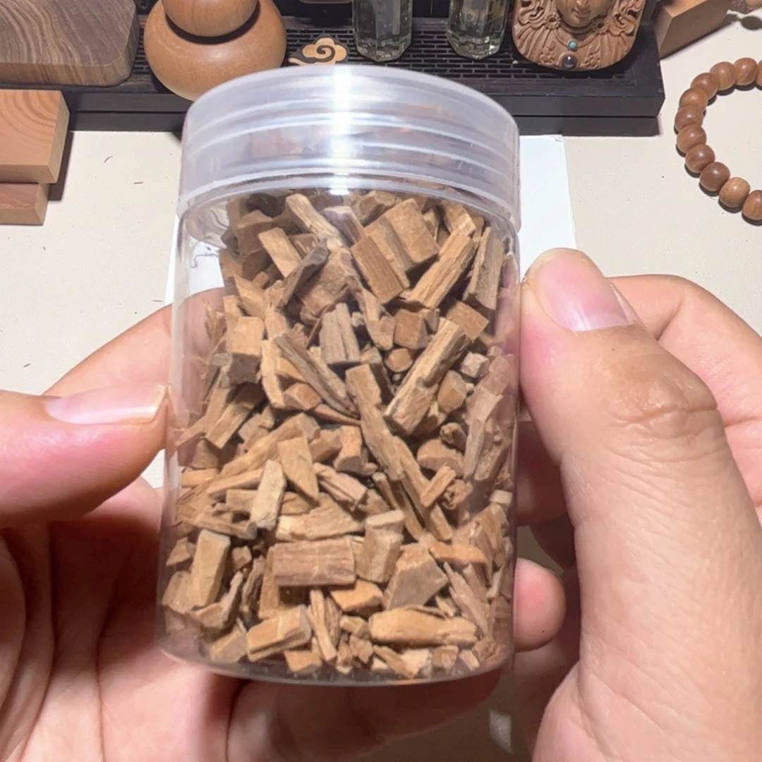 檀香木老山檀香小米粒约50g