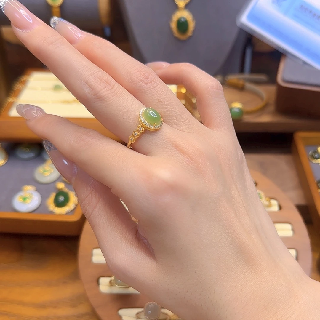 和田玉戒指银S925镀金镶嵌