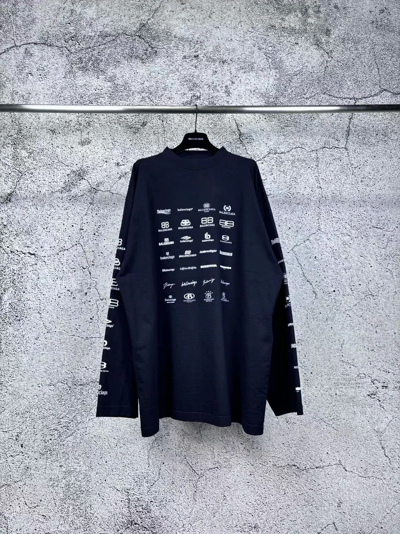 未使用 Balenciaga/巴黎世家 满印LOGO集合长袖/2码/R0379