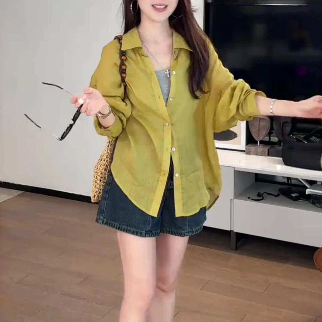 2025夏季新款时尚百搭高级感翻领衬衫女洋气宽松显瘦休闲防晒上衣