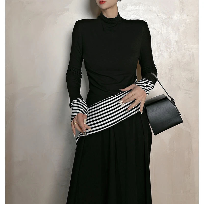 Dan Dan 小立领修身显瘦下摆不规则拼接条纹长袖T恤女