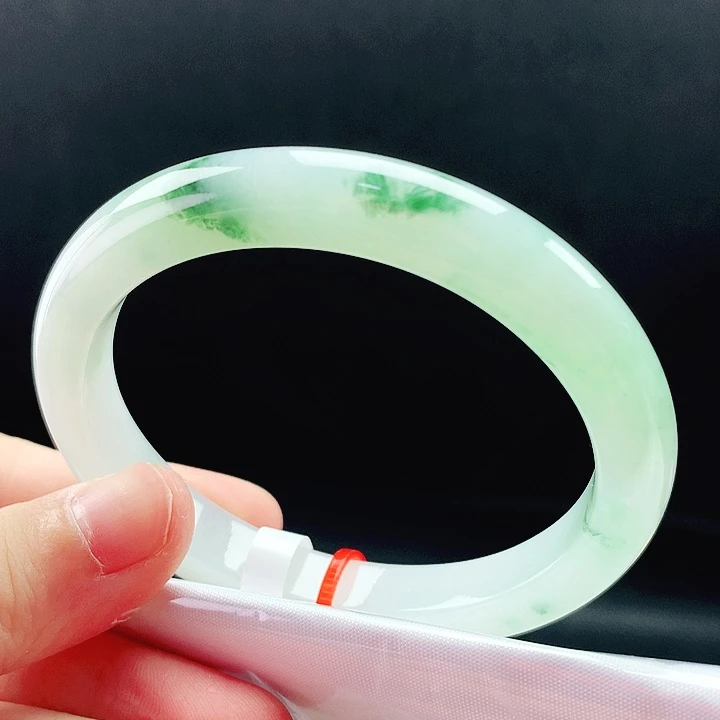 未镶嵌手镯翡翠54贵妃