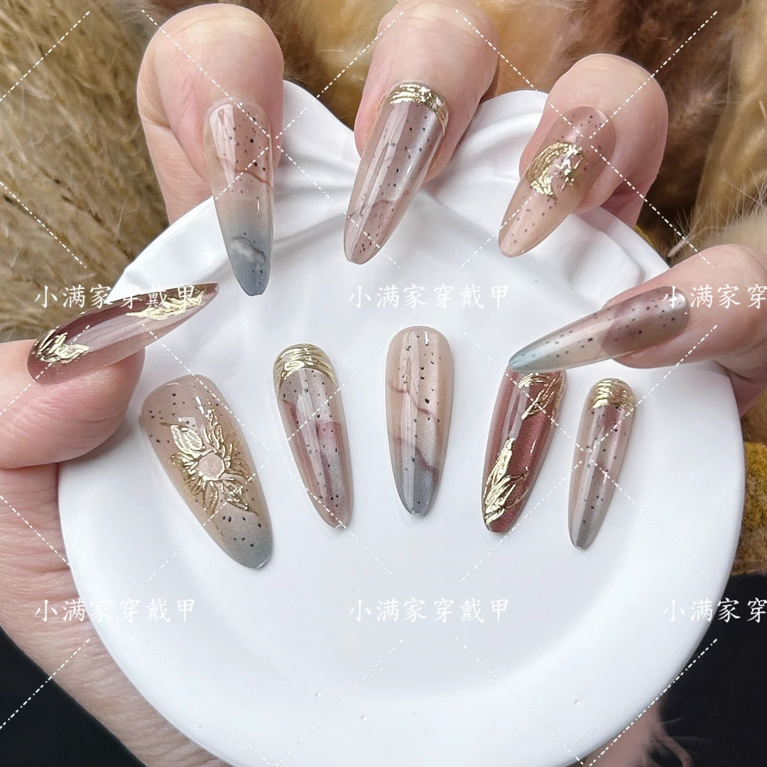 中长款美甲新款2025年假指甲穿戴甲高级感贴片可拆卸贴片温柔美甲