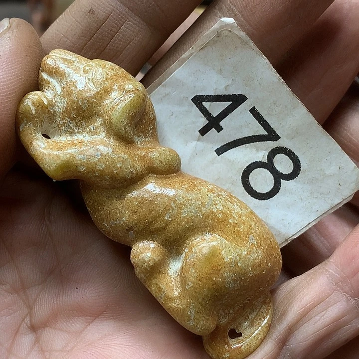 未镶嵌和田玉挂件