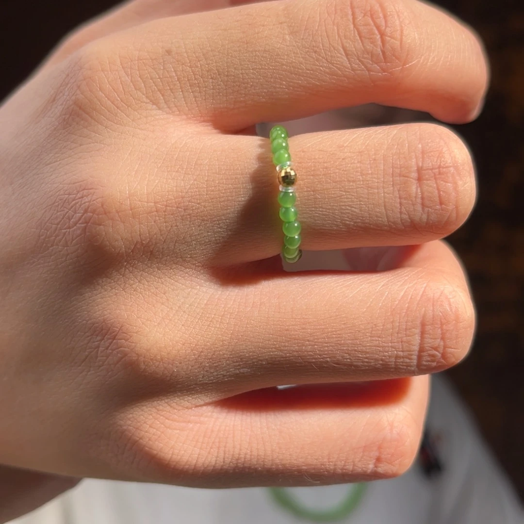 和田玉戒指18K金镶嵌碧玉戒圈88