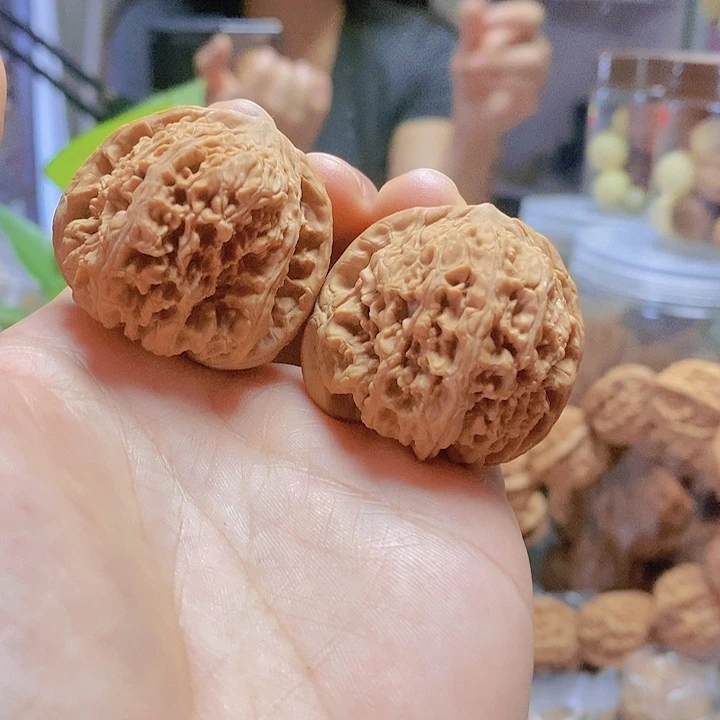 【闪购商品】文玩核桃把件38龙洞峪小众