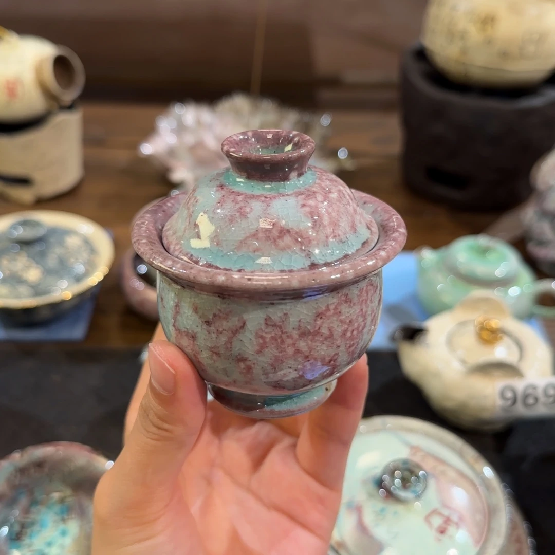景德镇手作器皿了