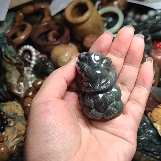 岫岩河磨玉（透闪石质玉）未镶嵌挂件