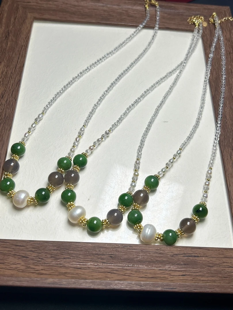 1697-原创设计和田碧玉加珍珠项链（拍一发一 多样性发货）