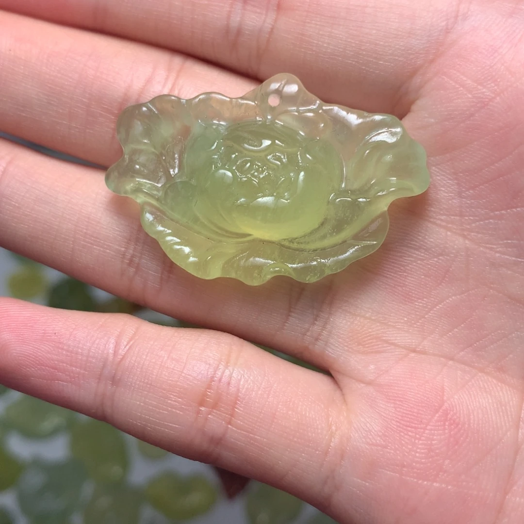 蛇纹石玉合金颈饰