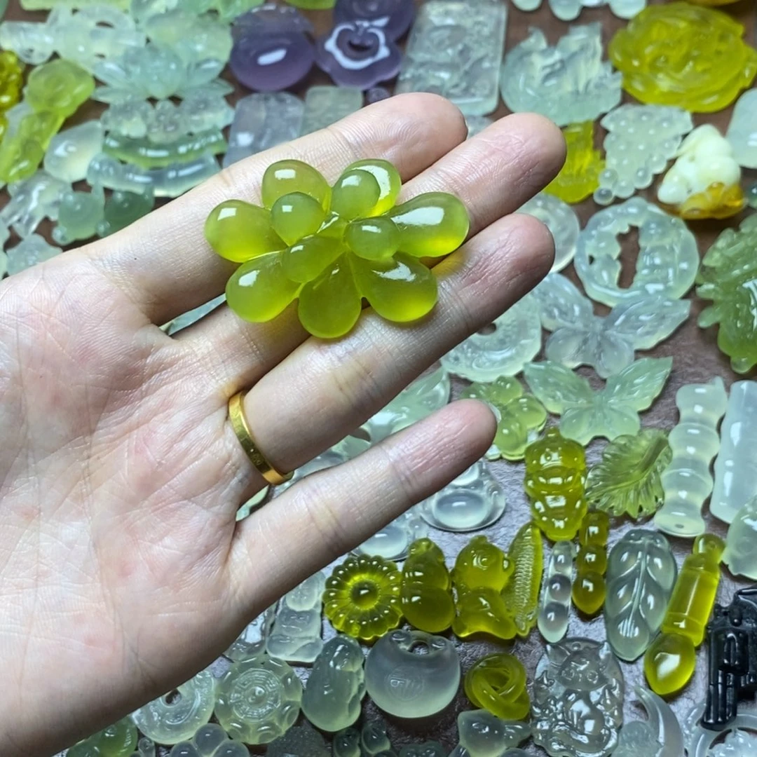 蛇纹石玉合金项链