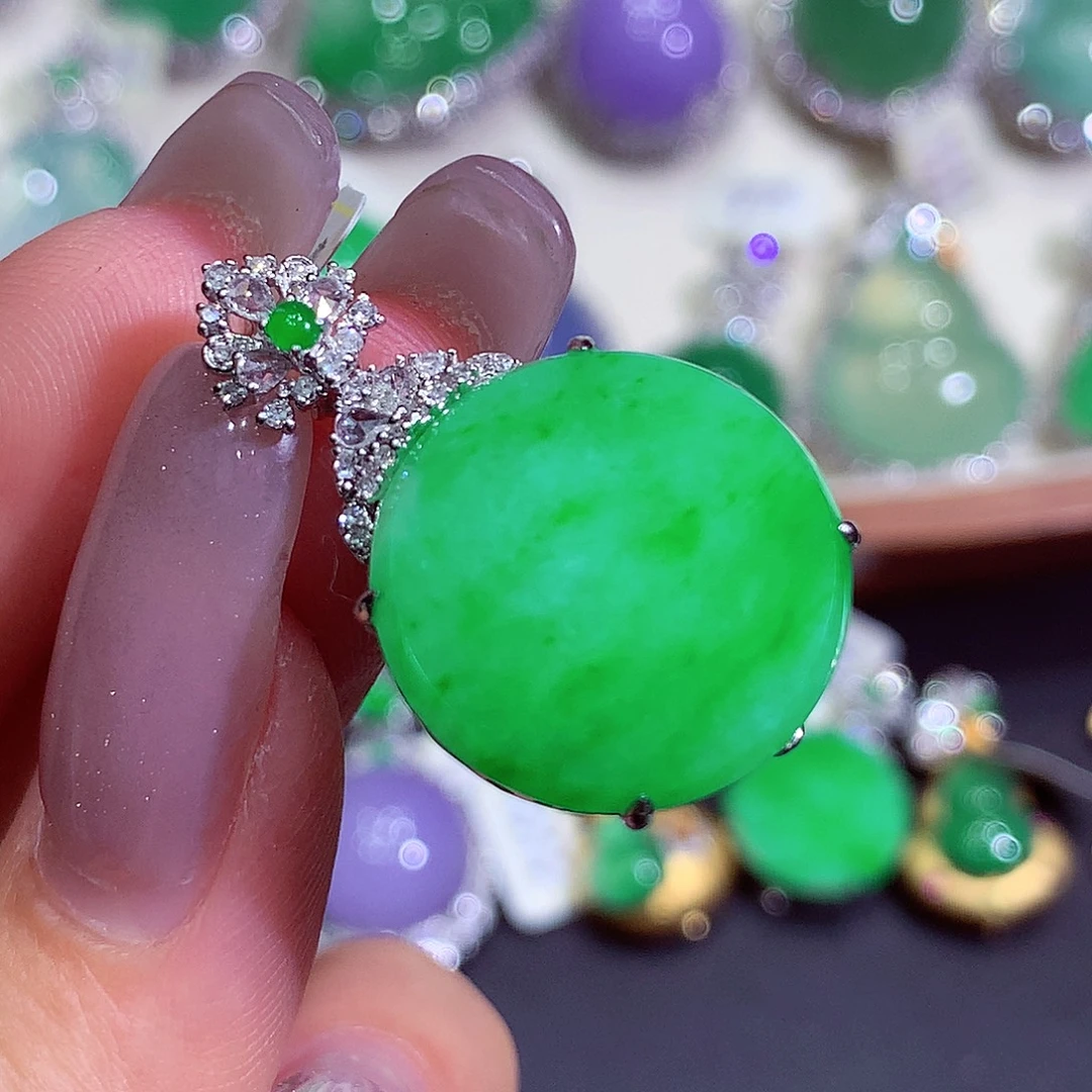 翡翠18K金镶嵌吊坠(不含链)