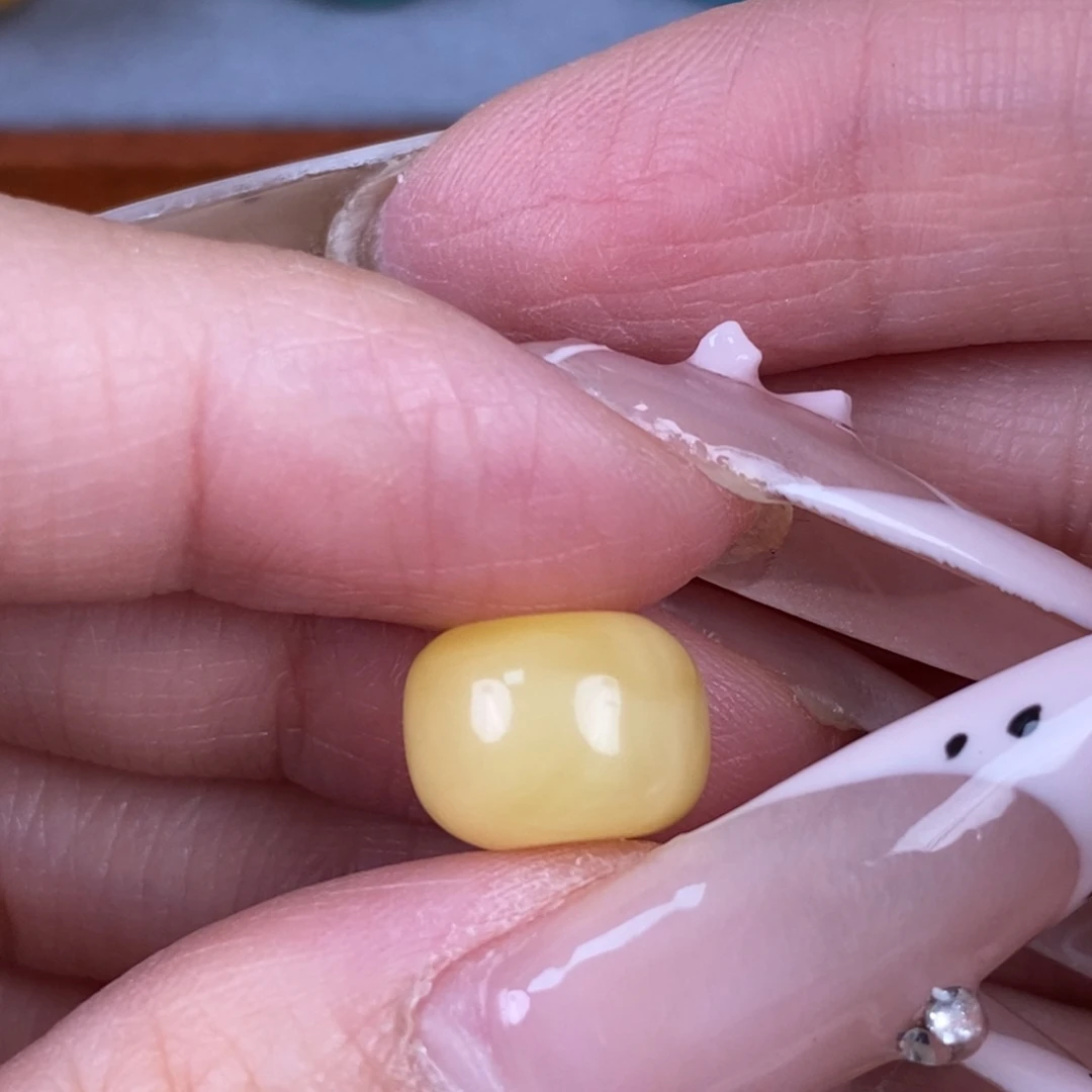 琥珀未镶嵌珠宝奇石238