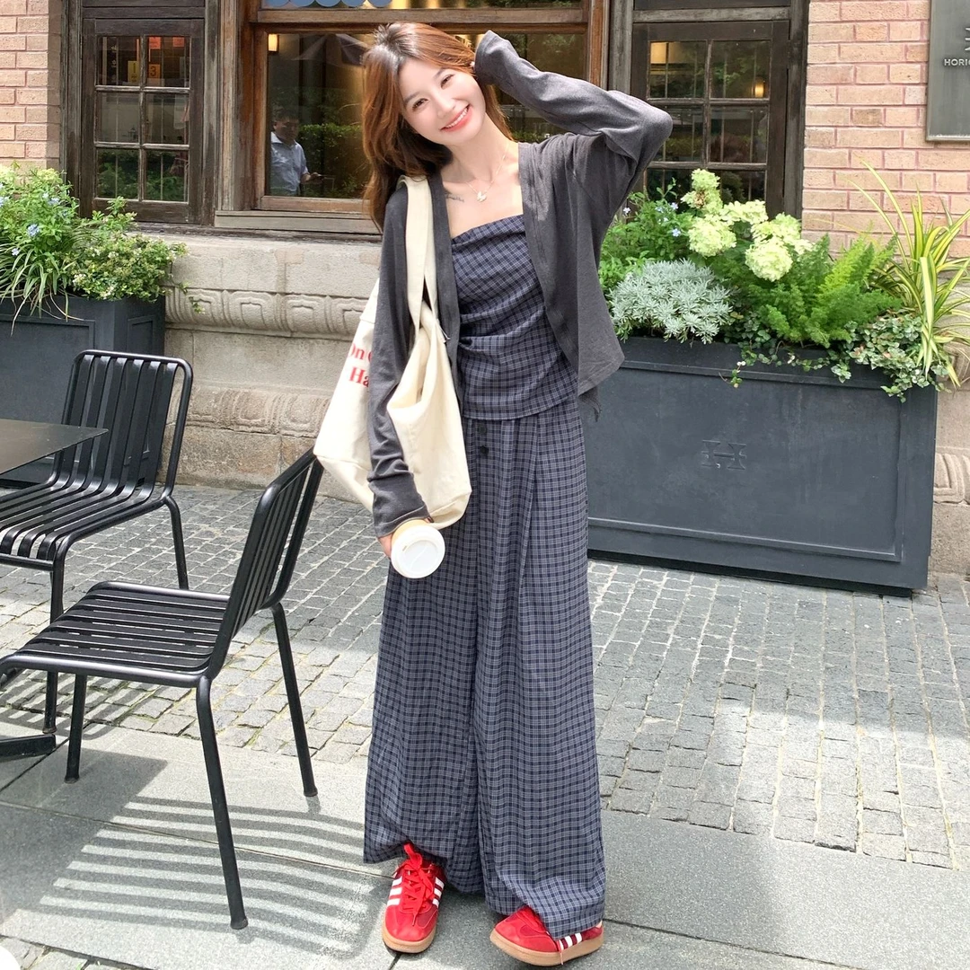韩系复古松弛感格纹套装女2025初秋新款休闲开衫吊带阔腿裤三件套