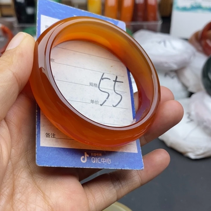 石英质玉未镶嵌手镯