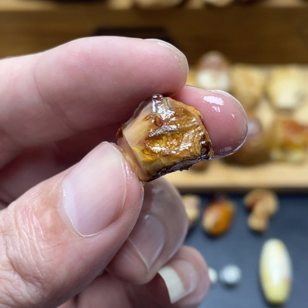 未镶嵌定制琥珀H****k定制