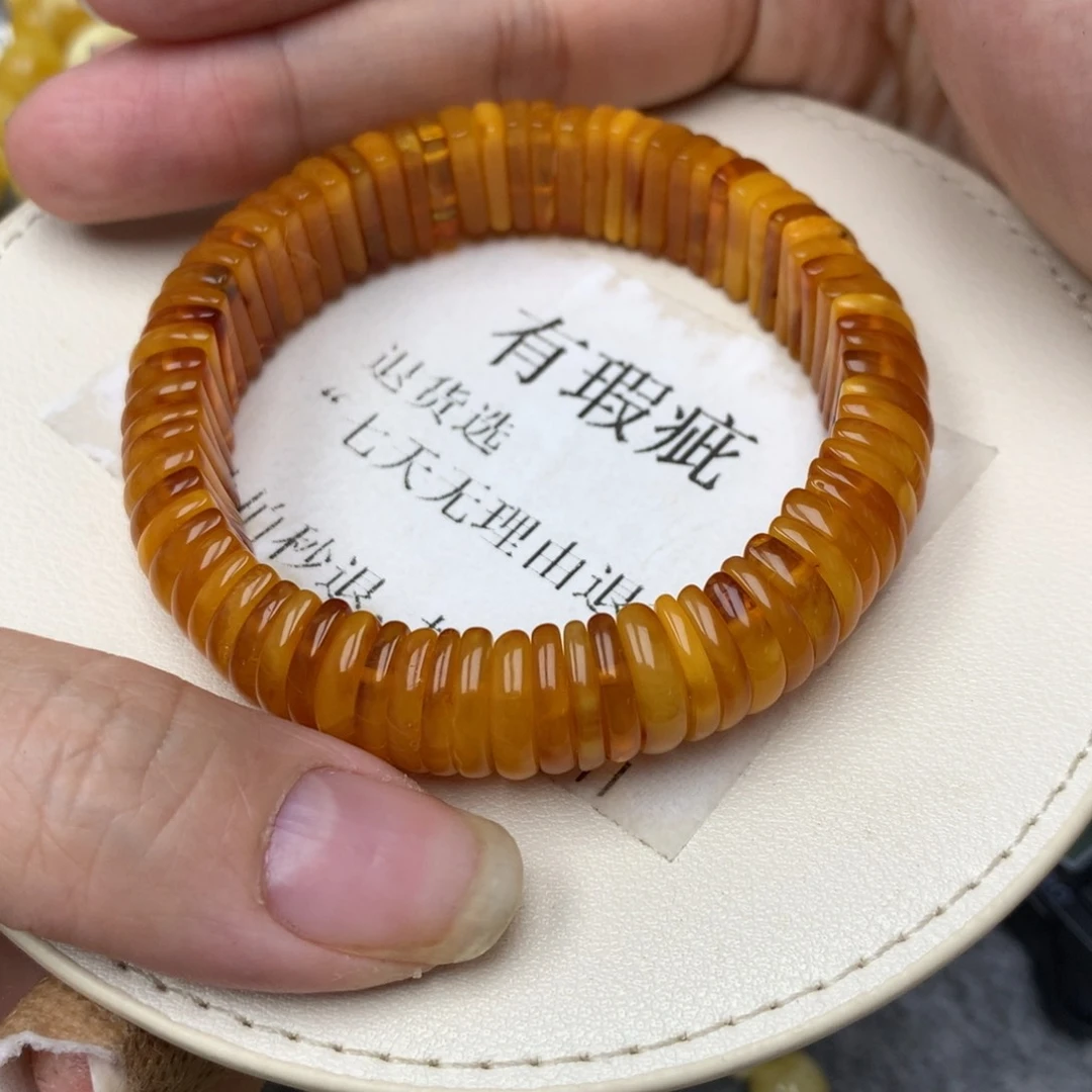 琥珀未镶嵌珠宝奇石27