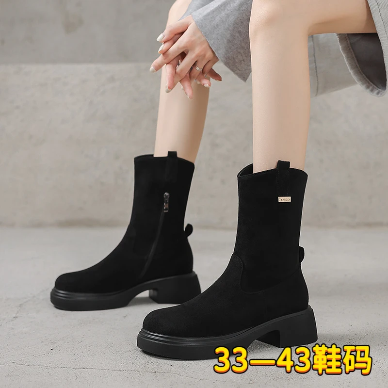 大码厚底靴子女41一43复古骑士靴磨砂绒面圆头粗跟中筒靴冬季加绒