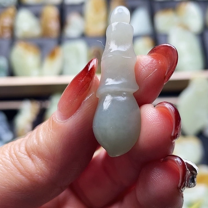 和田玉（糖玉）未镶嵌颈饰