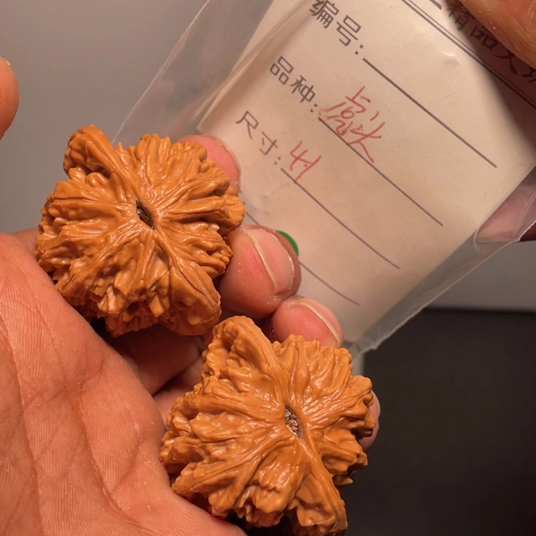 文玩核桃吊坠文玩核桃