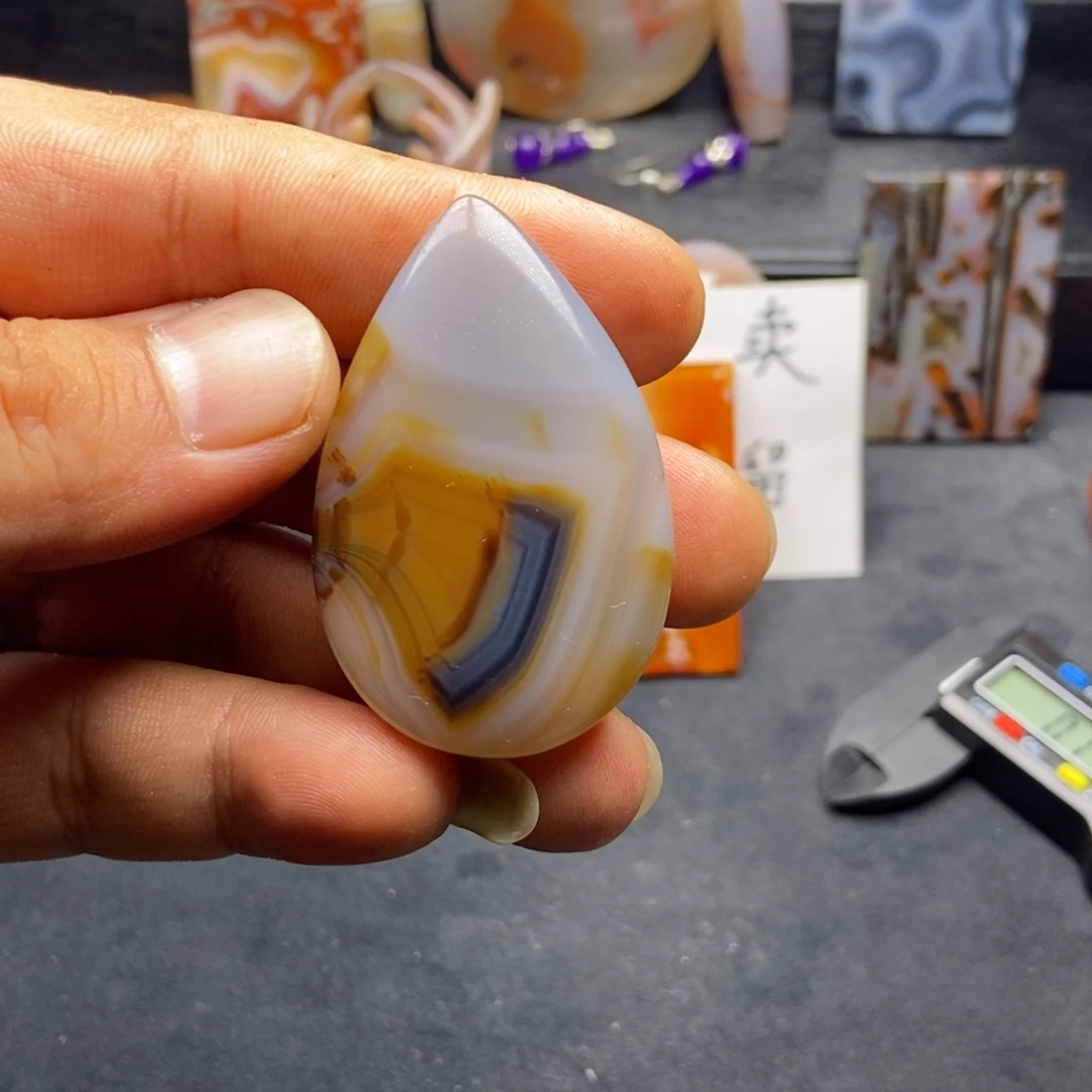 玛瑙/玉髓未镶嵌颈饰