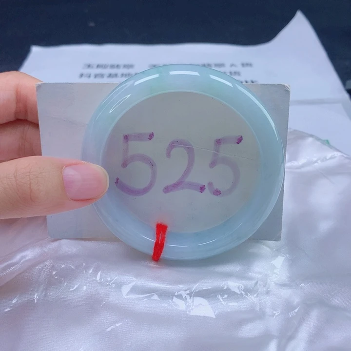 翡翠未镶嵌手镯56圈口