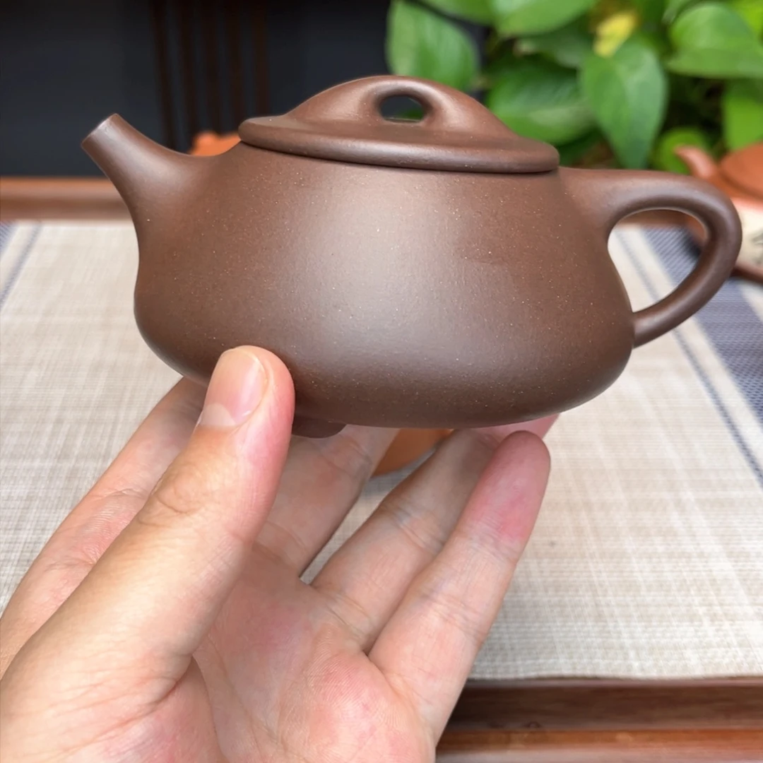 紫砂茶壶猪***?宜兴紫砂