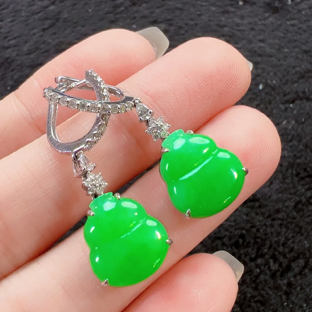 翡翠18K金镶嵌耳饰签收后24小时鉴赏期