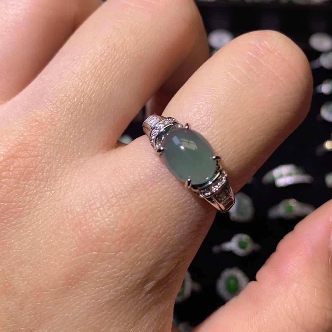 翡翠未镶嵌颈饰天然