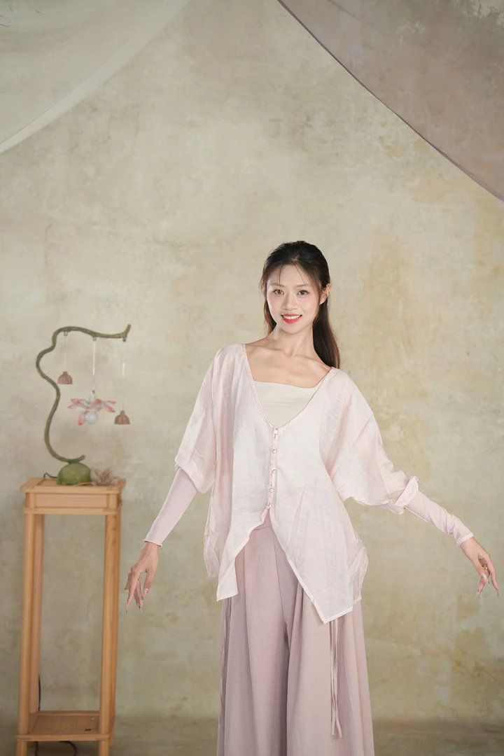 002夏季飘逸舞服上衣练功服开衫古典舞现代舞拉丁瑜伽现代