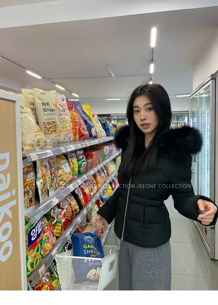 冬季收腰90白鸭女2025新款修身显瘦连帽可拆卸毛领棉服外套女短款