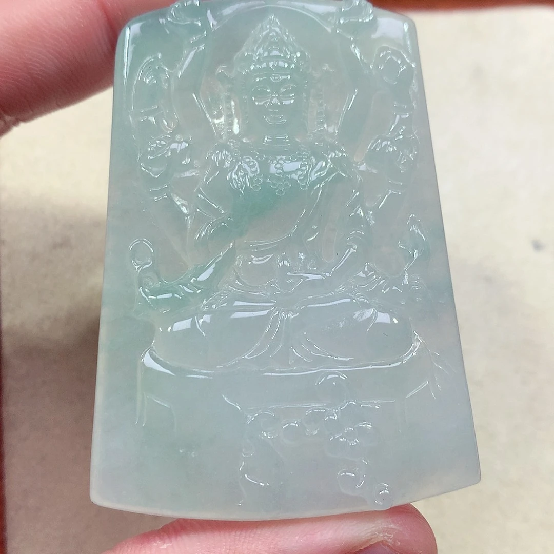翡翠未镶嵌颈饰缅甸翡翠