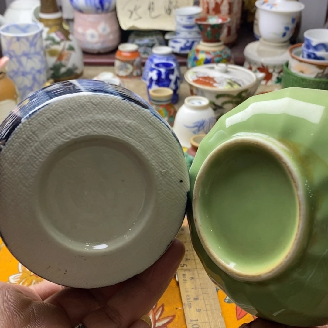 瓷片在干嘛我也在洗头发睡觉啊