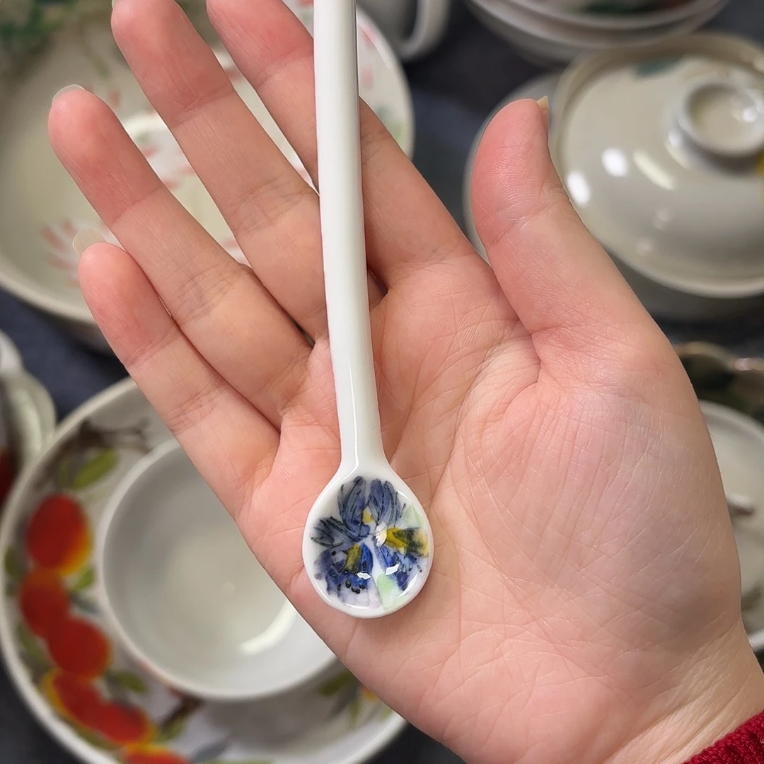 今天晚上福利了哈123勺子