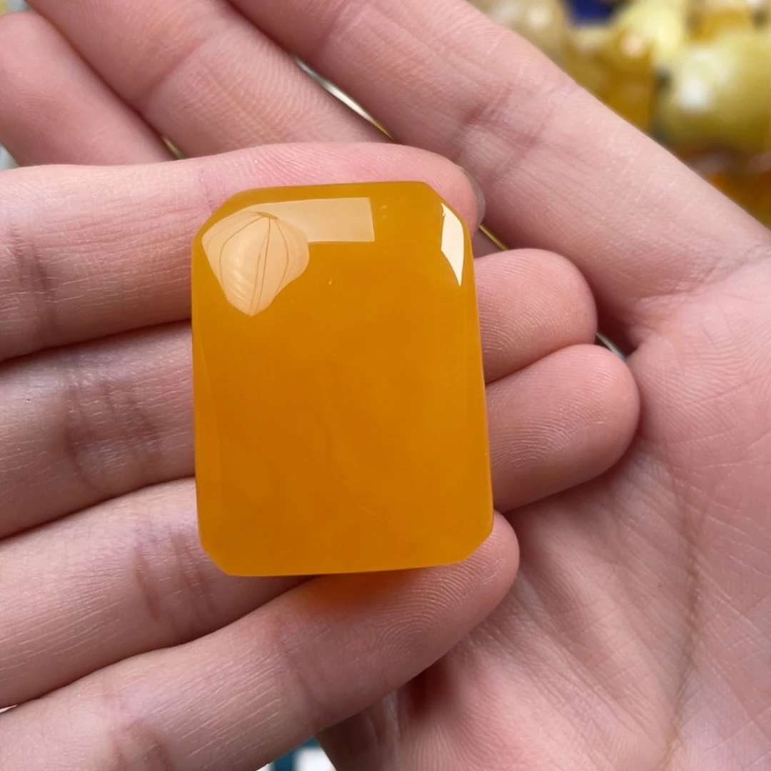 蜜蜡未镶嵌珠宝奇石微瑕