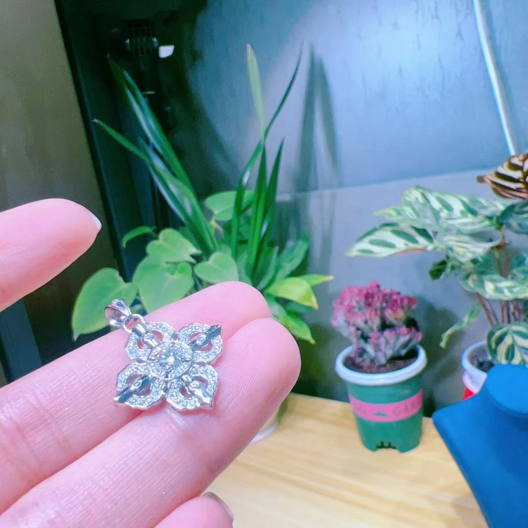 铂金Pt950吊坠   5.8克