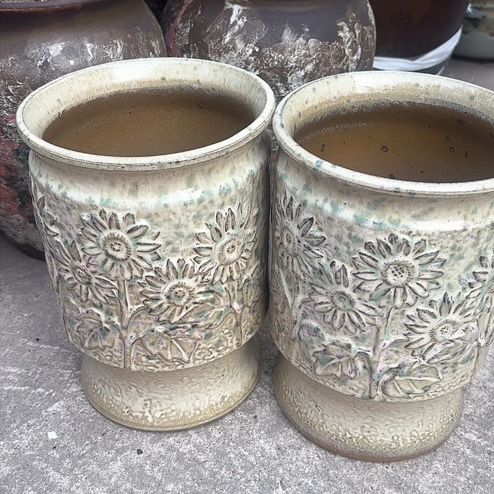 紫砂茶碗太阳花两个口径17高度24