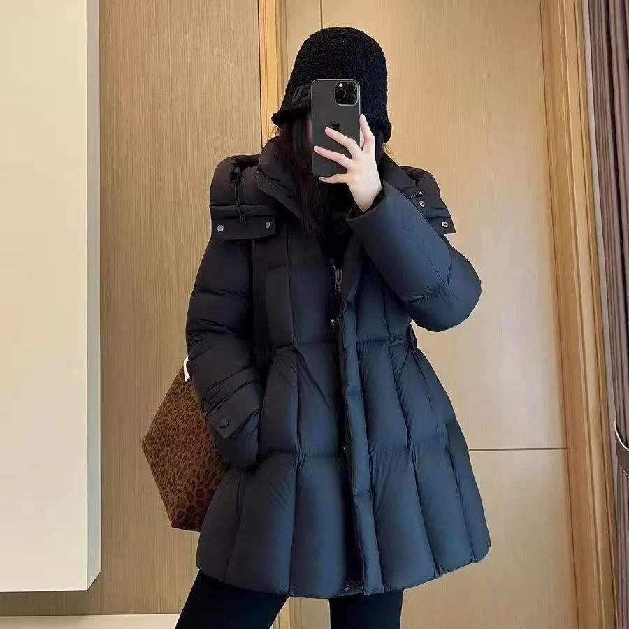 2025新款小个子高端收腰保暖连帽中长款白鹅绒羽绒服