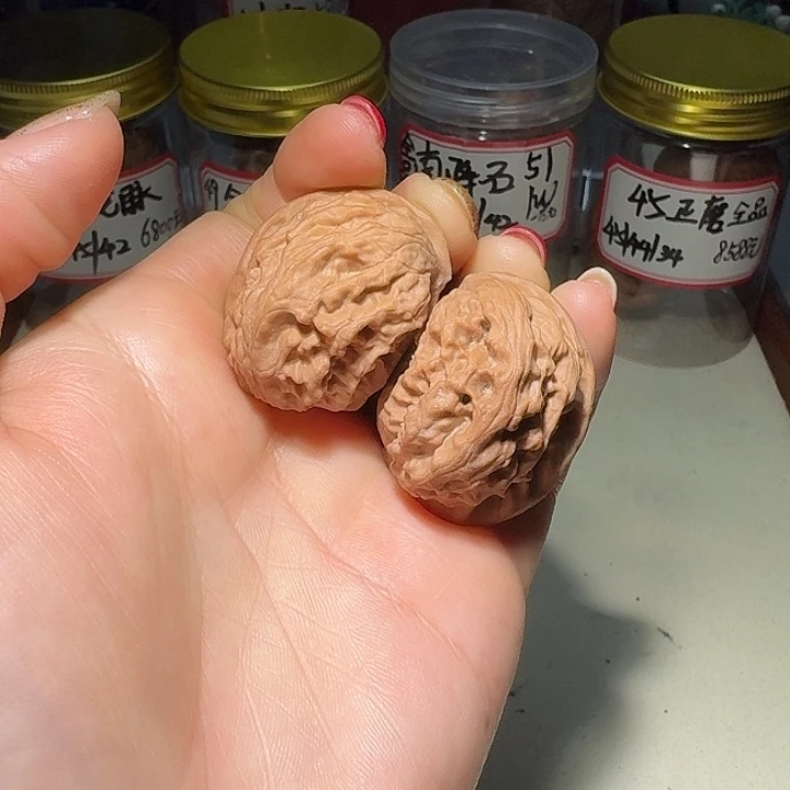 文玩核桃吊坠全品野狼异形半壁江山