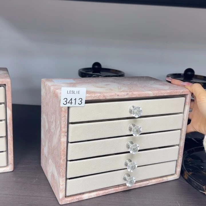 Yy3413。。。。。。。。。福利