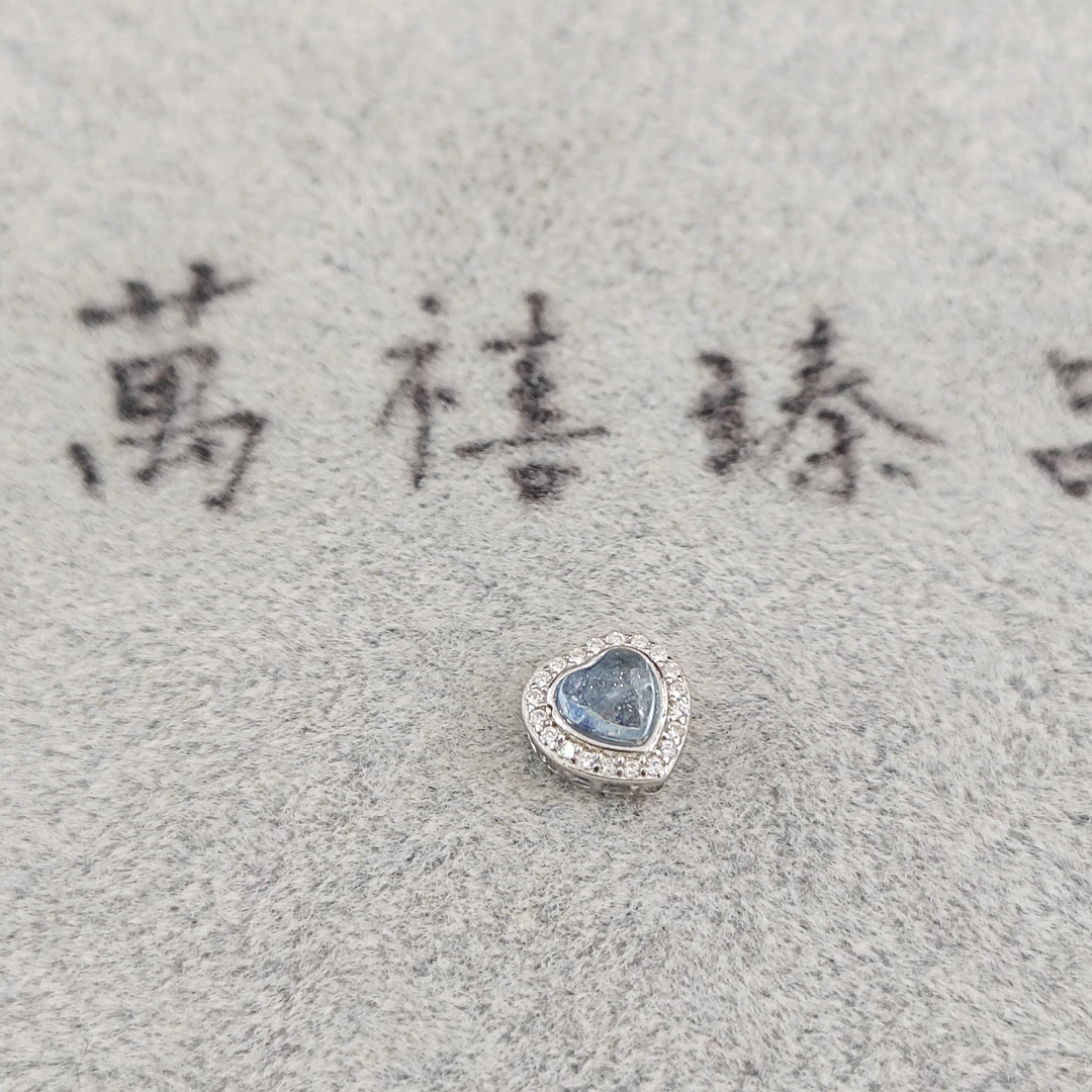 吊坠925银锆石 海蓝锆石点缀爱心银吊坠P007 ea