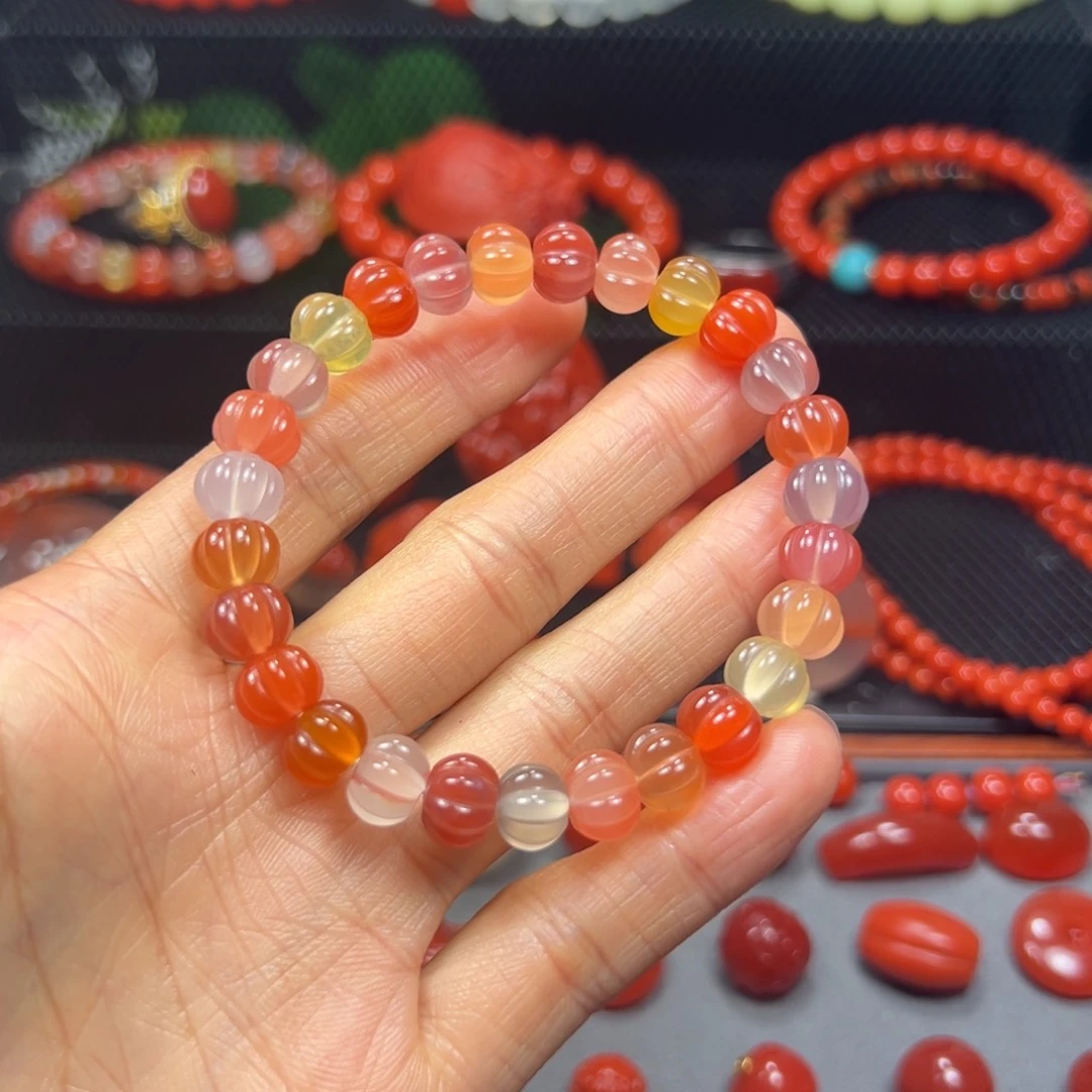 未镶嵌南红玛瑙珠宝奇石