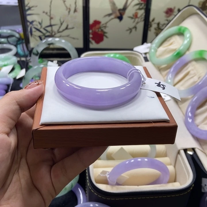 亲***婕非金属54/54手镯圈口