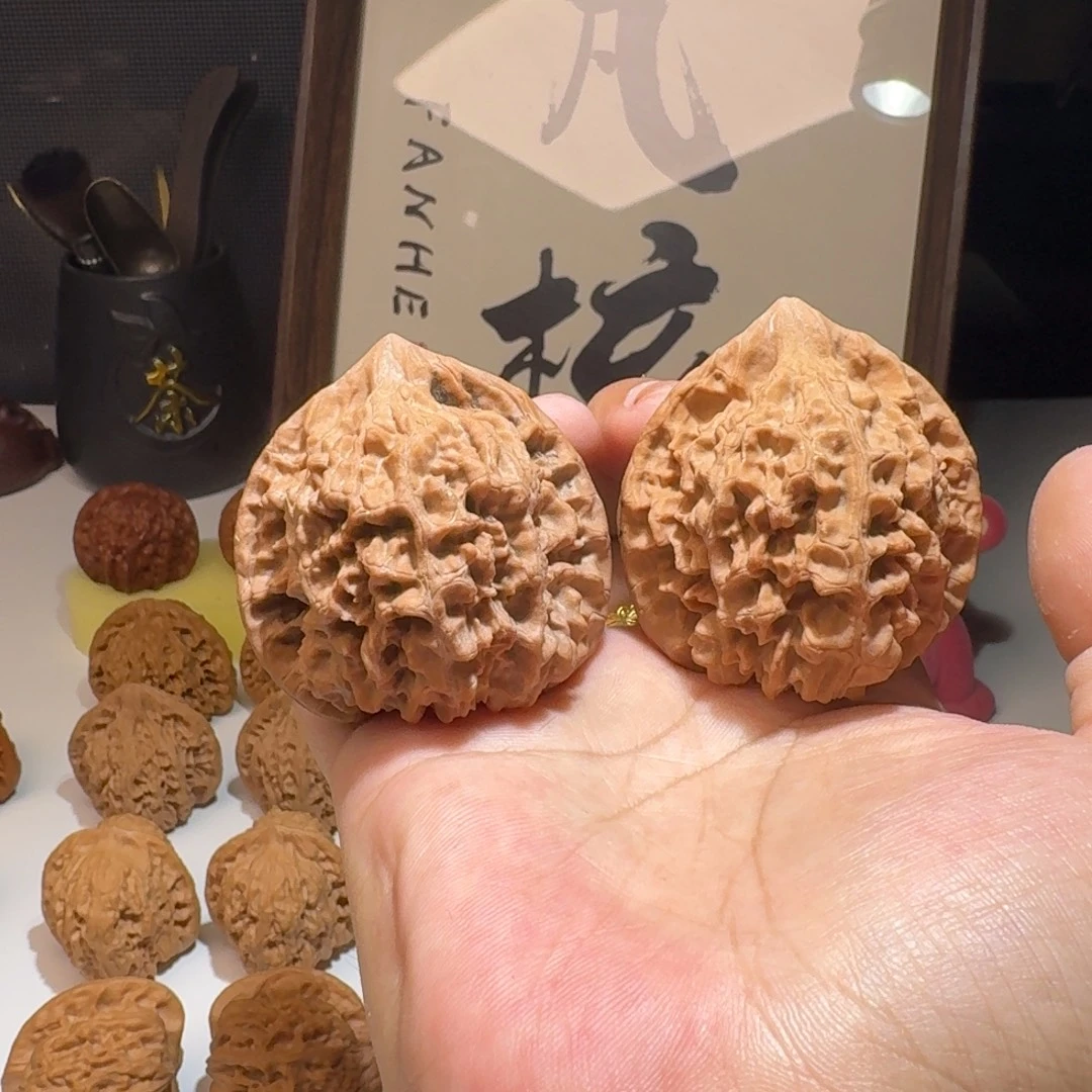 吊坠文玩核桃50尺寸麒麟纹官帽