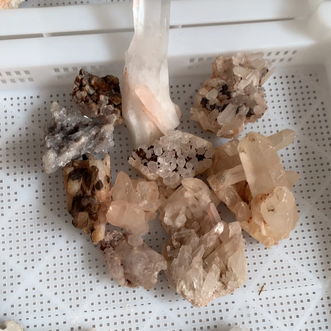 X***o珠宝半成品水晶未镶嵌