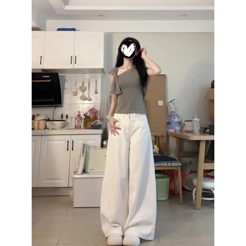 灰色设计感小众扭结斜肩上衣女不规则露肩短袖休闲直筒裤两件套